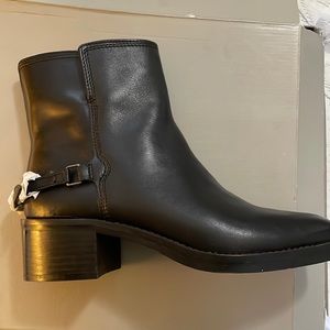 NWOT FRANCO SARTO River Bootie Black 8.5